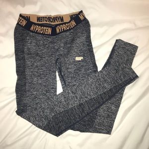 MYPROTEIN SEAMLESS LEGGINGS